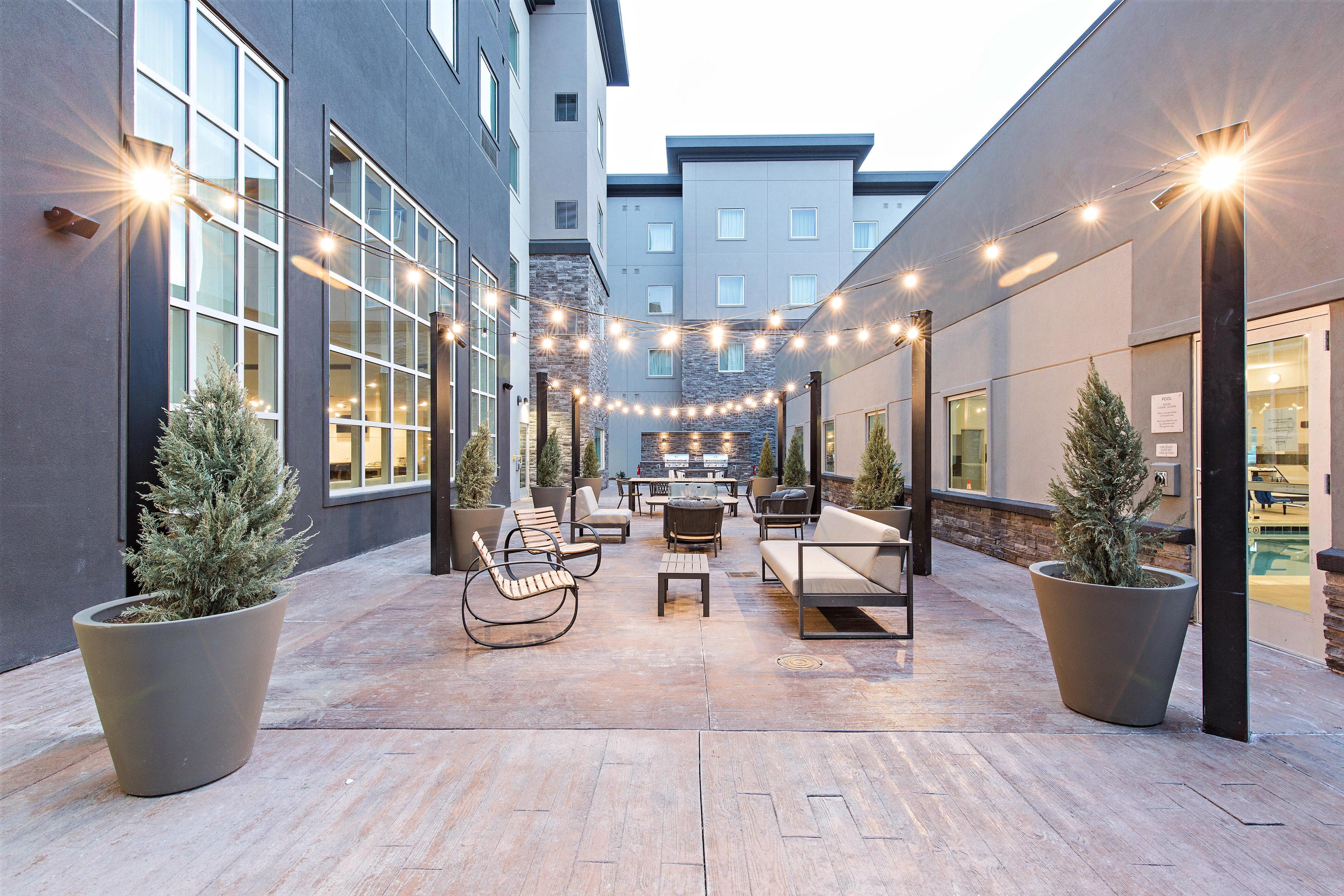 Staybridge Suites - Denver North - Thornton By Ihg エクステリア 写真